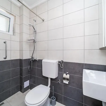 Marija-twin With Kitchen And Terrace-4 * Mlini